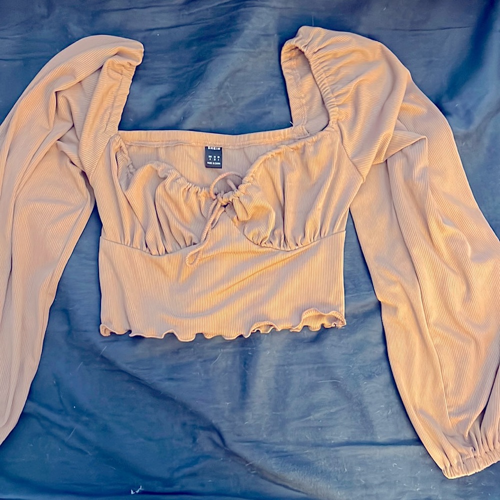 Cute crop top
